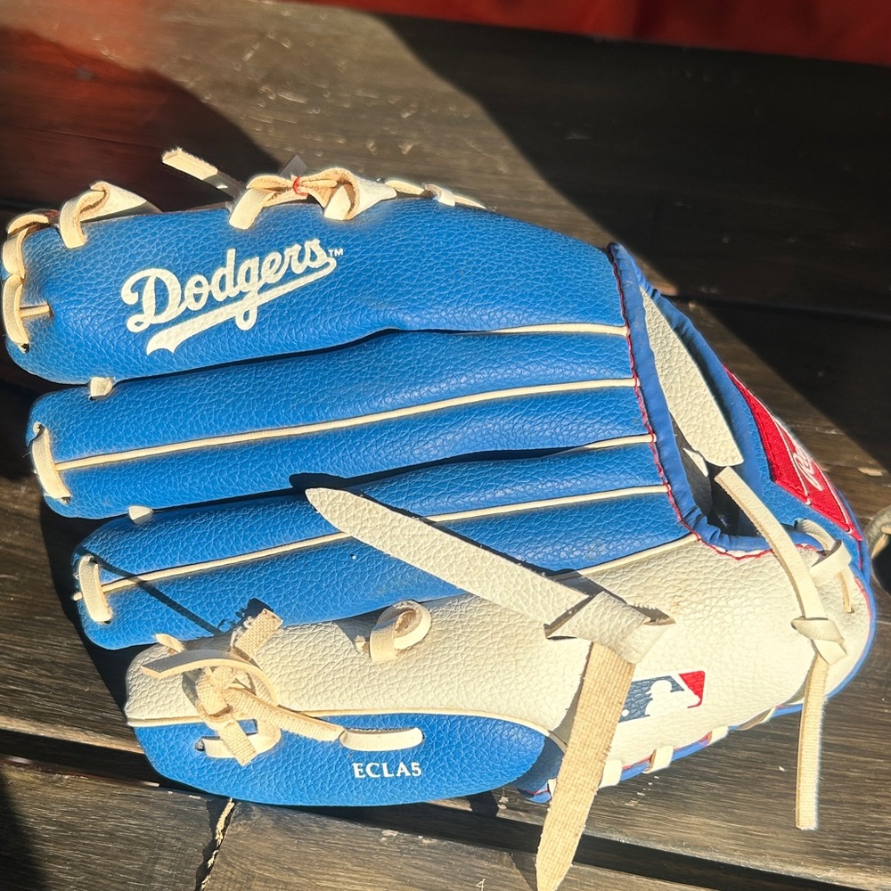 Dodgers Baseball Glove